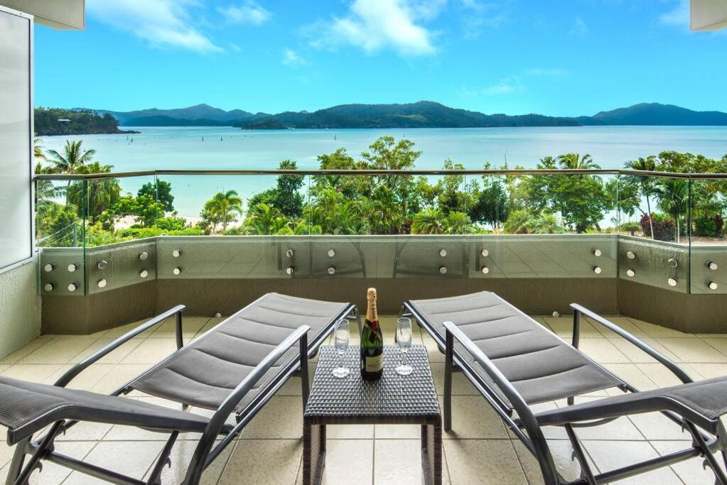 Hibiscus 207 & Free Buggy - Hamilton Island Apartment Exterior photo