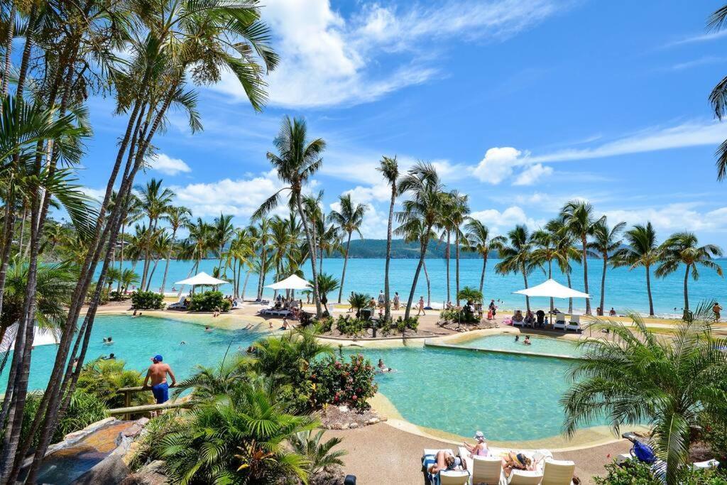 Hibiscus 207 & Free Buggy - Hamilton Island Apartment Exterior photo