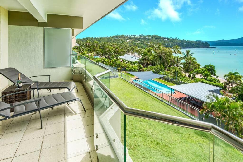 Hibiscus 207 & Free Buggy - Hamilton Island Apartment Exterior photo